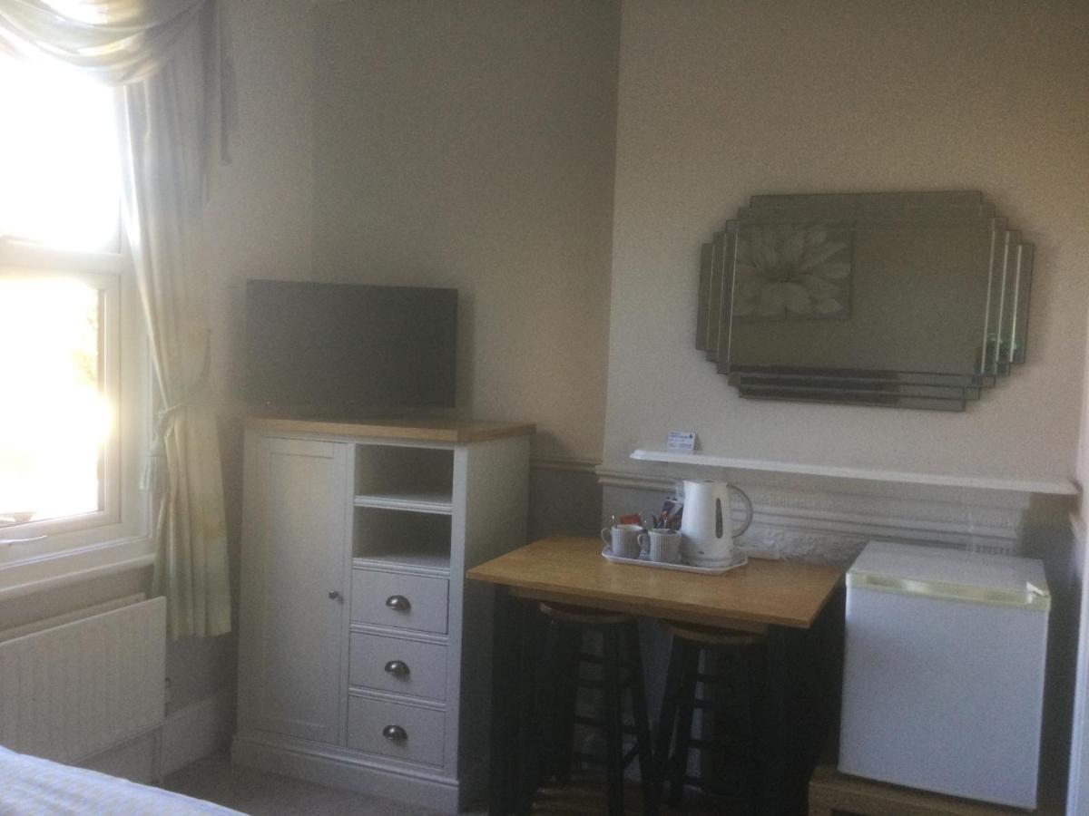 Netley Guest House Farnborough  Eksteriør bilde