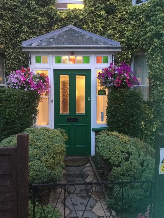 Netley Guest House Farnborough  Eksteriør bilde