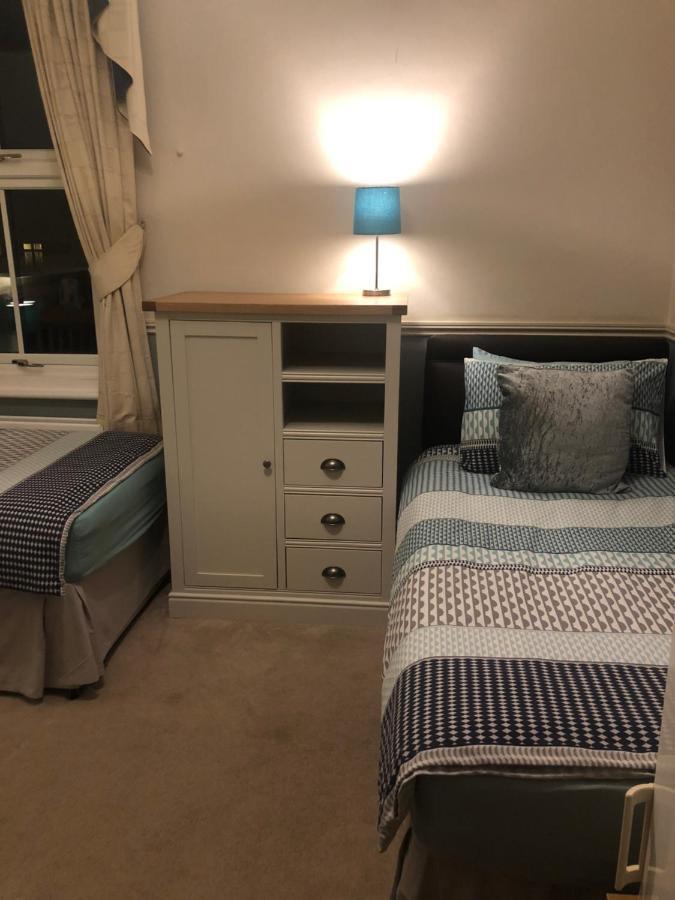 Netley Guest House Farnborough  Eksteriør bilde