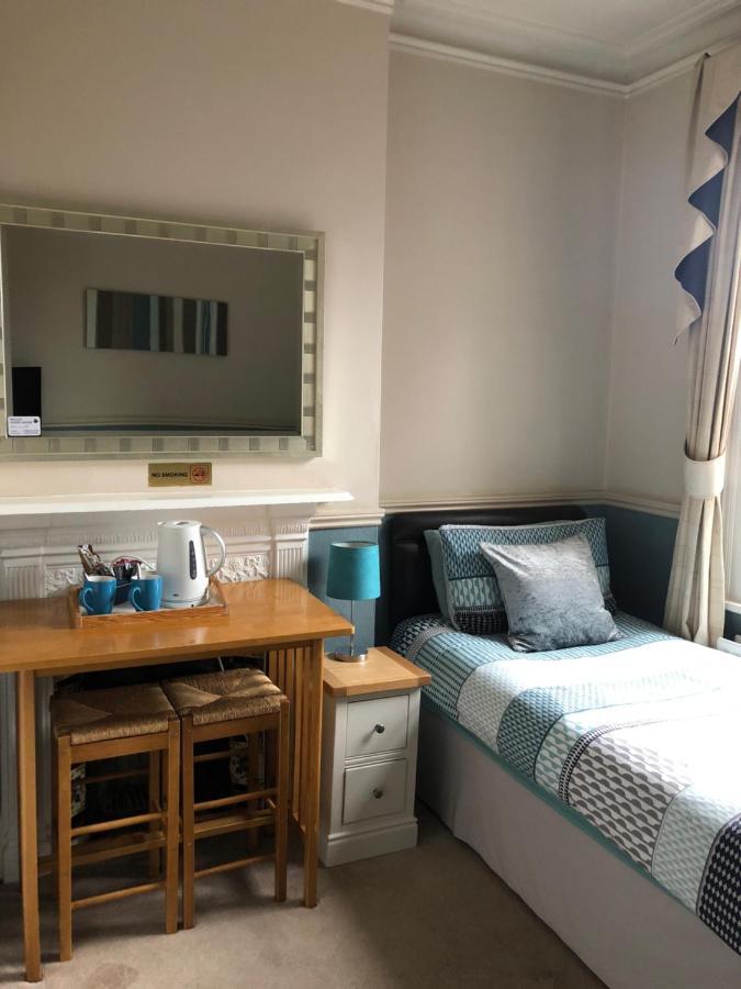 Netley Guest House Farnborough  Eksteriør bilde