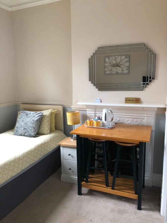 Netley Guest House Farnborough  Eksteriør bilde